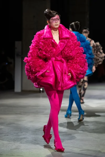 Look 61